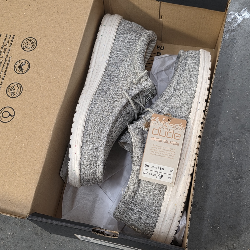 Hey Dude Wally Blend Linen Iron Men's Gray Slip-On Loafers Size 9 New nwt